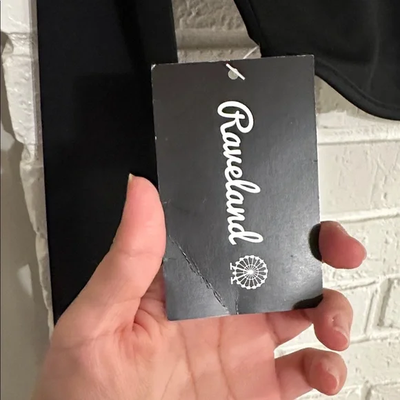 Ravel Black Long Sleeve Crop Top with Buckle Detail - Picture 3 of 3